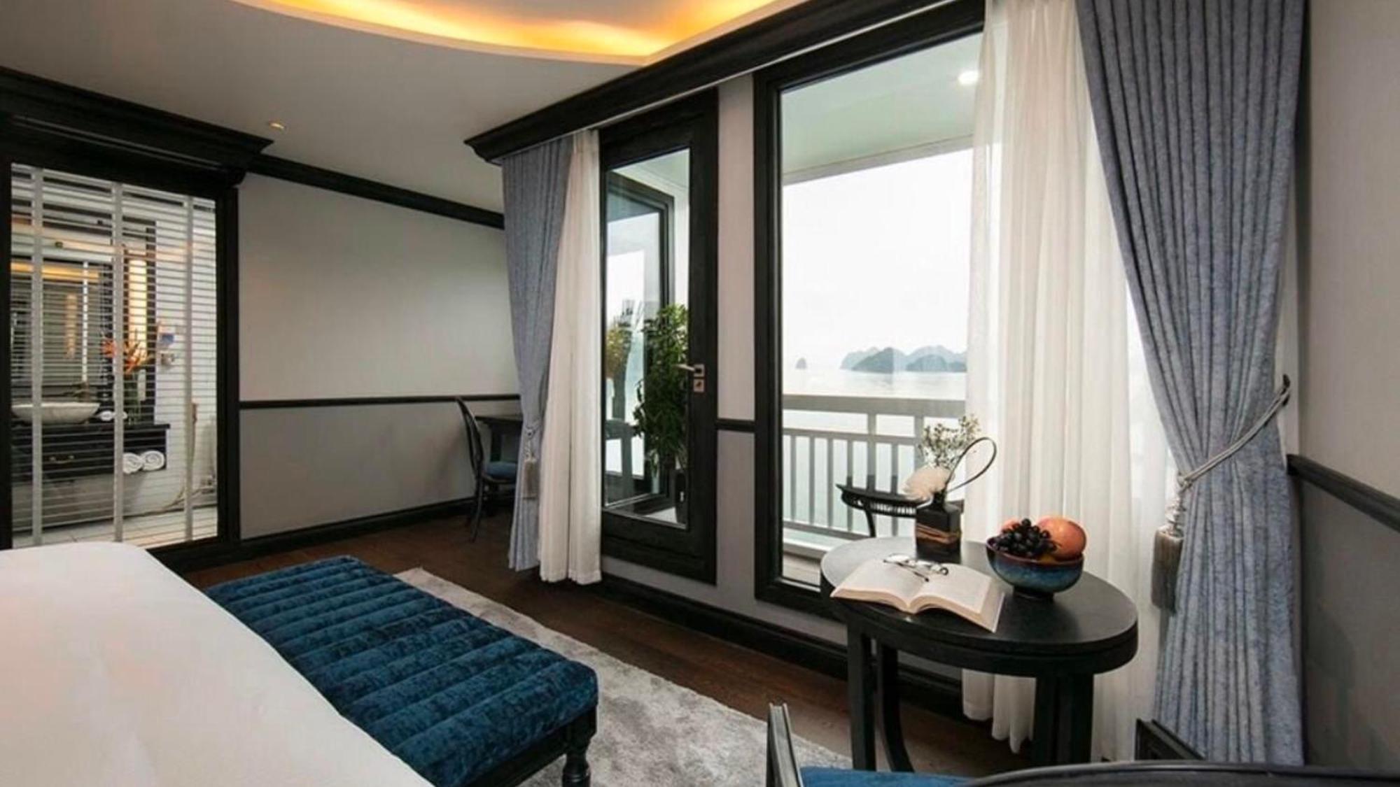 Hotel Lotus Boutique Cruise Ha Long Exterior foto